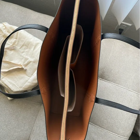 Tory Burch Perry Triple Compartment Tote - Picture 8 of 12